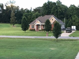 30 Cobblestone Dr, Springville, TN 38256