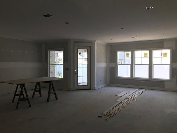 4th image of 103 Shadow Wood Bnd