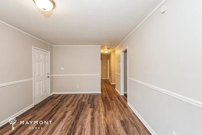 1328 Oak Ter — Photo 5