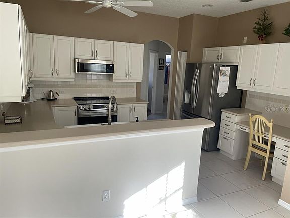 5th image of 9222 Bonnington Dr