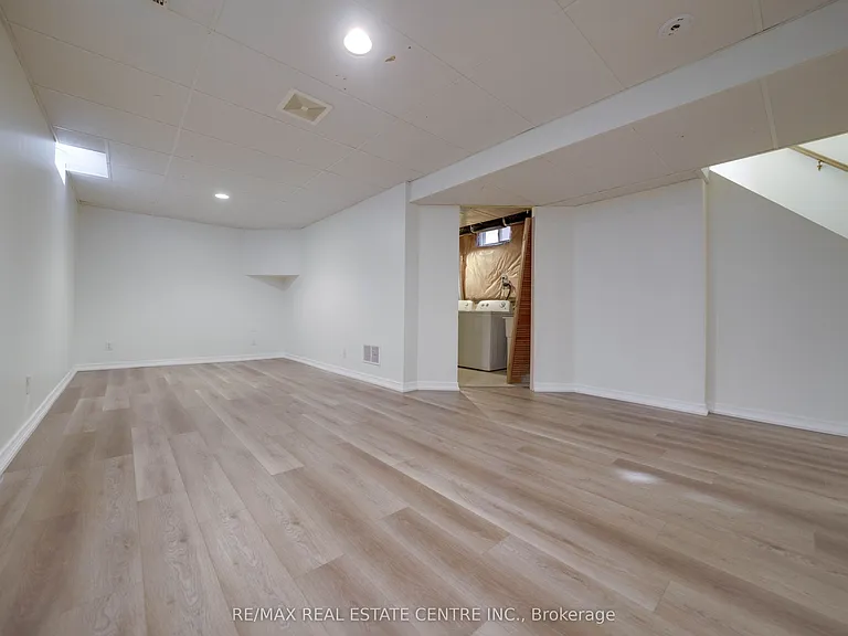 5915 Hemingway Rd — Photo 35