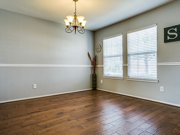 5th image of 12608 Mourning Dove Ln