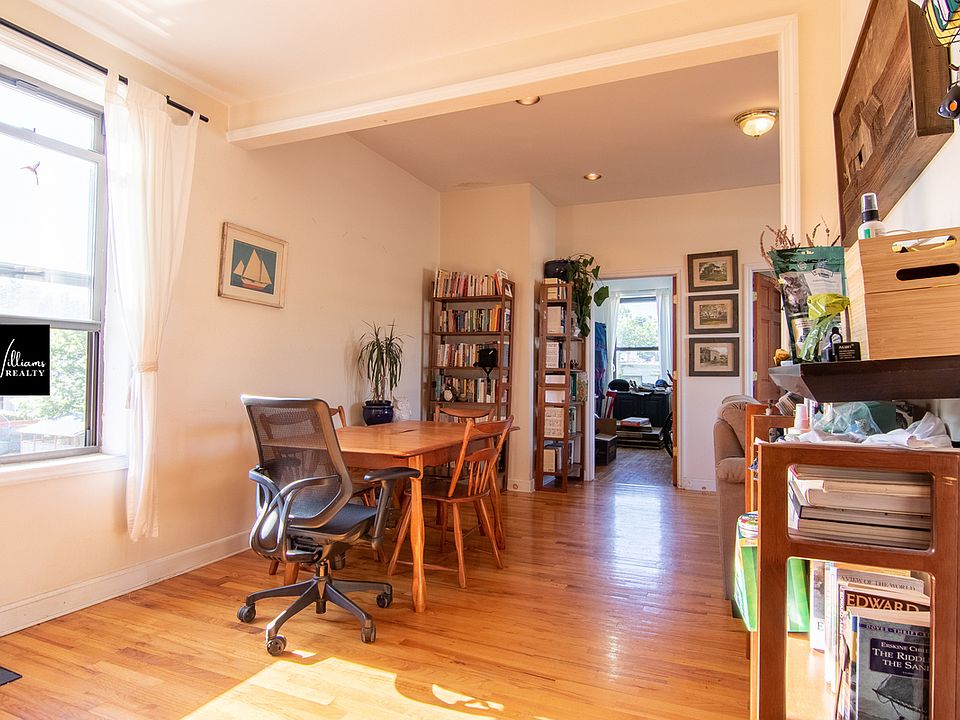 1st image of 321 Montgomery St #8