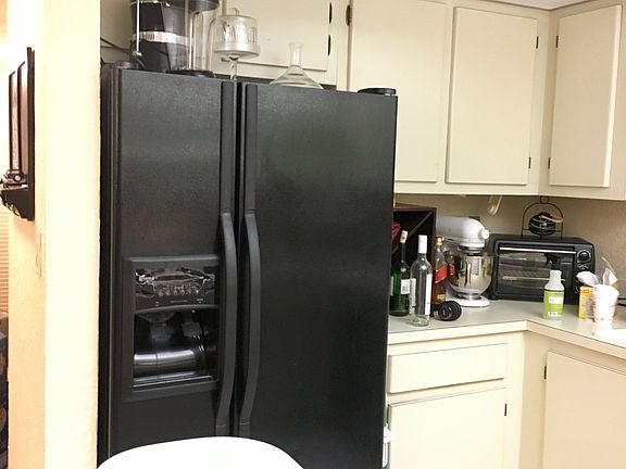 4th image of 3001 W Rolling Hills Cir APT 708
