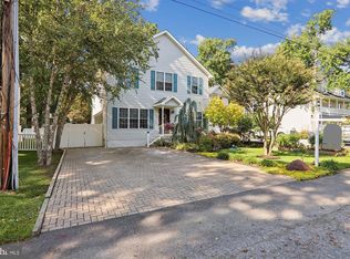 938A Williams St, Edgewater, MD 21037