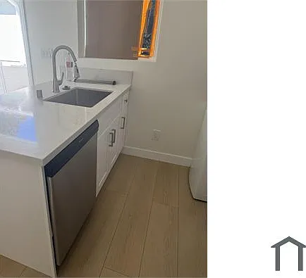 1 bed, 500 sqft, $1,995 — Photo 2