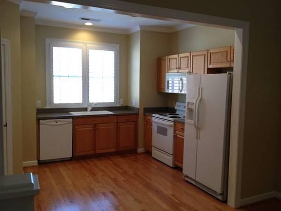Open Spacious Kitchen