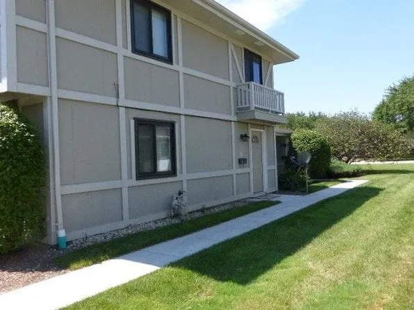 122 Pocasset Ct, Schaumburg, IL 60193