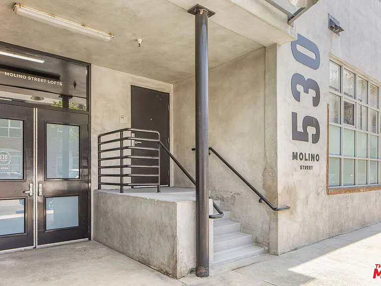 530 Molino St #213 — Photo 20