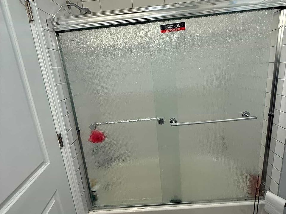 2nd image of 1384 E 222nd St APT 1