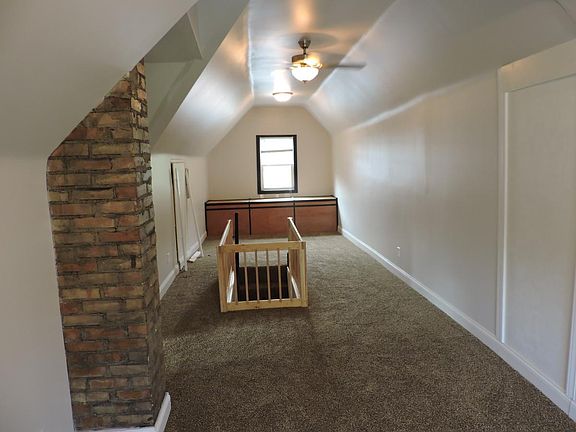 Bedroom / attic lounge
