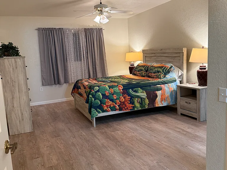 1501 W Calle Mendoza — Photo 17