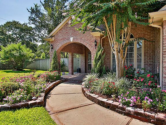 2nd image of 15203 Jasmine Creek Ct