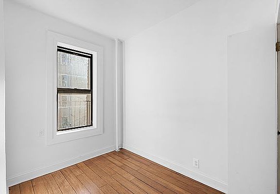 4th image of 619 E 5th St #17E