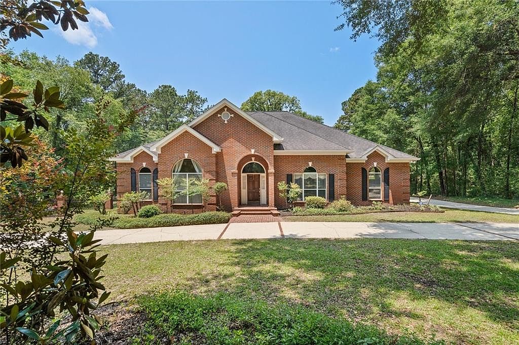 7665 Robinwood Dr, Saraland, AL 36571 Zillow