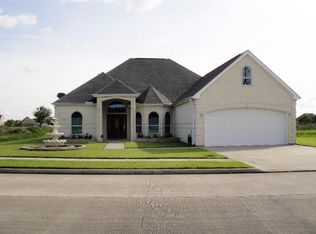 7065 Royal Meadows St, Port Arthur, TX 77642