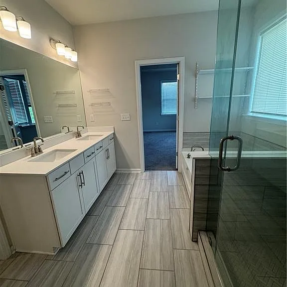 719 Saffron Blvd — Photo 20