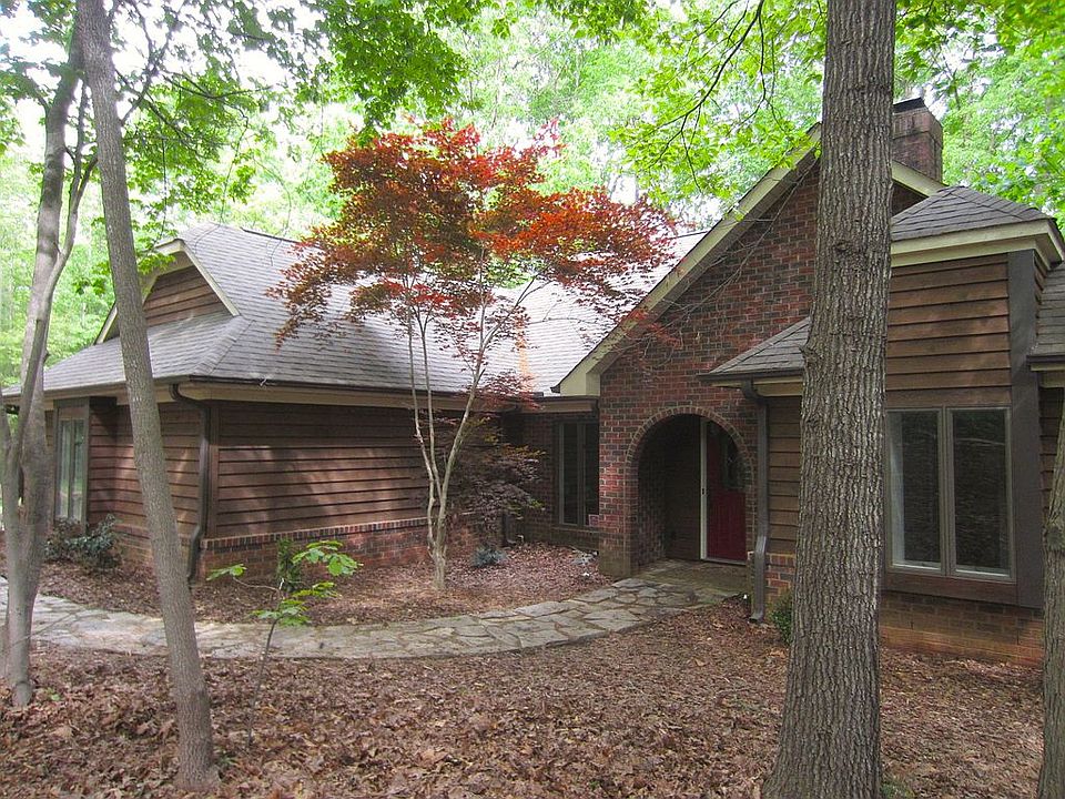 9910 Running Cedar Lane