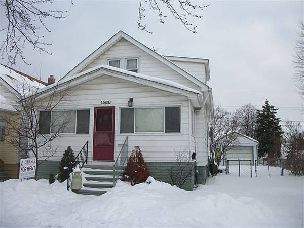 2nd image of 1568 Maple St
