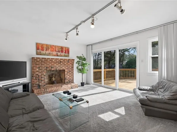 442 Leepoint Rd, Norfolk, VA 23502