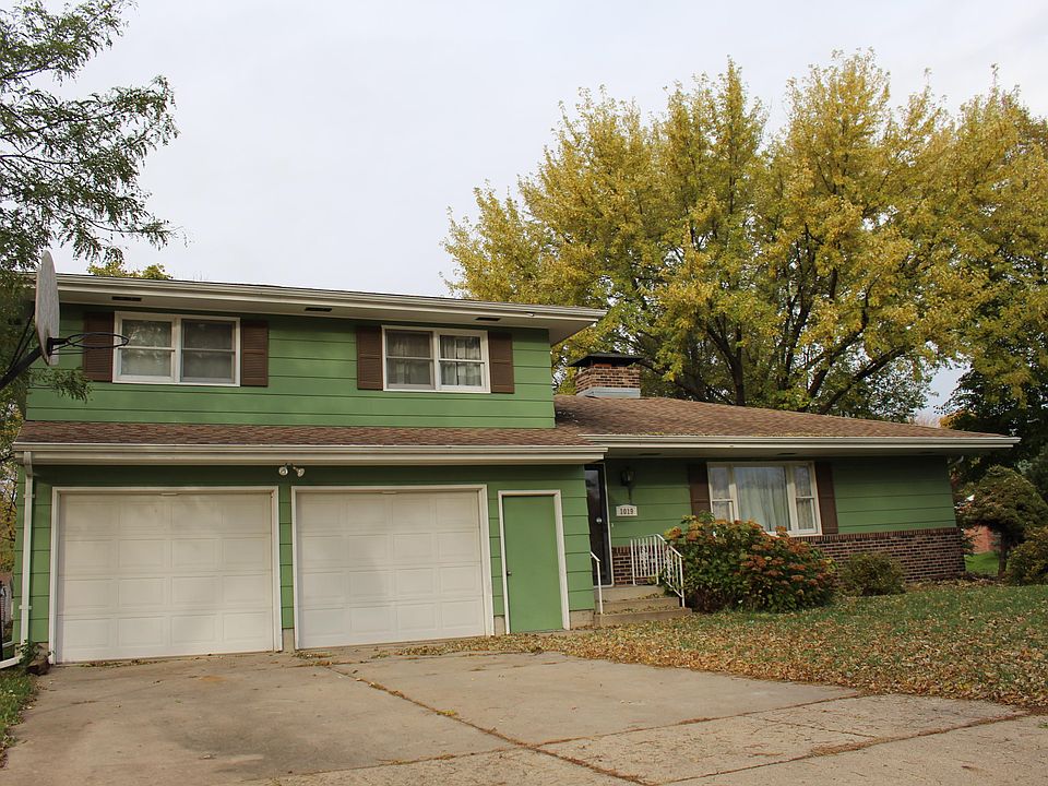 1st image of 1019 7th Ave W