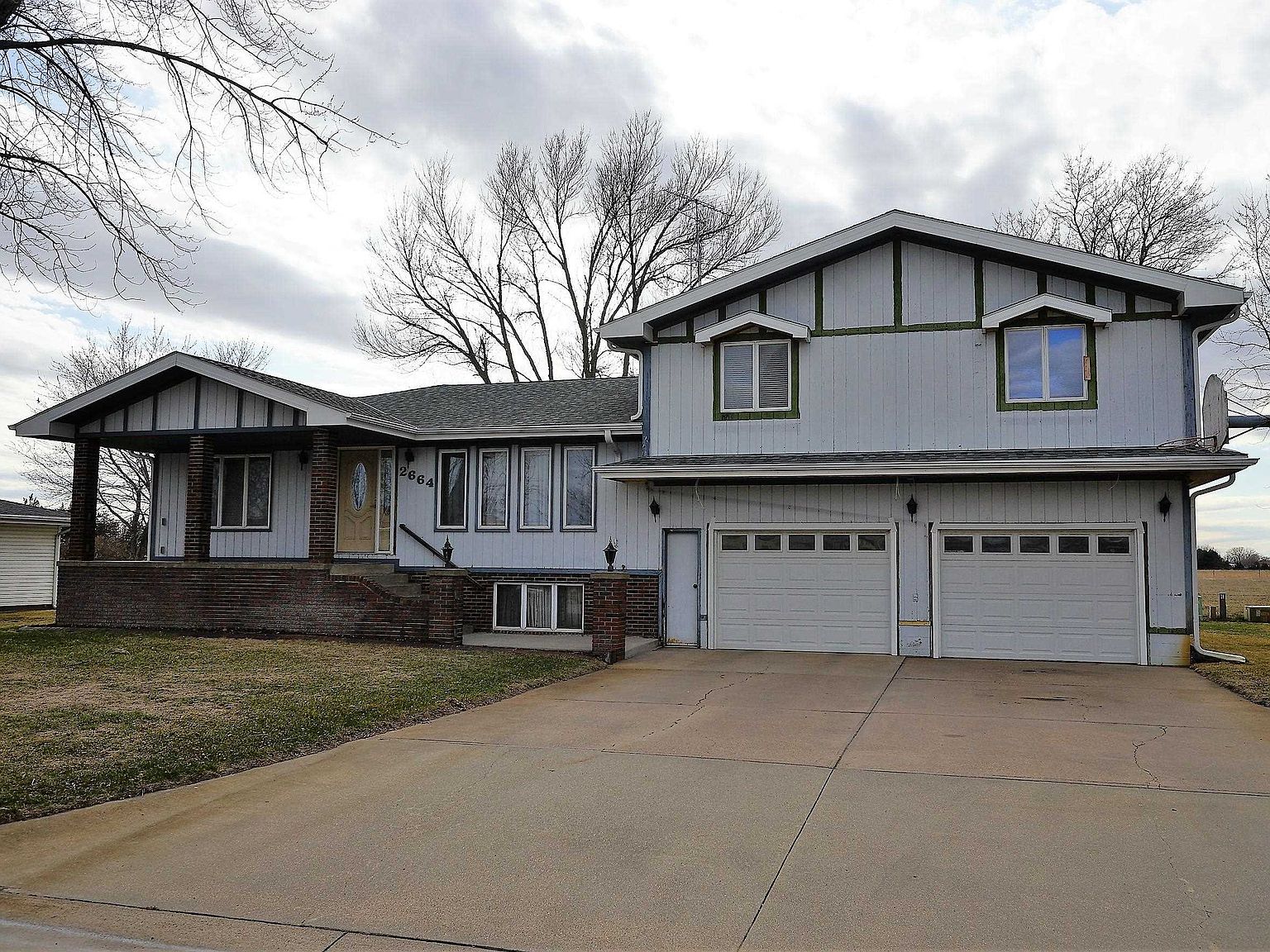 2664 E 12th Ave, Columbus, NE 68601 Zillow