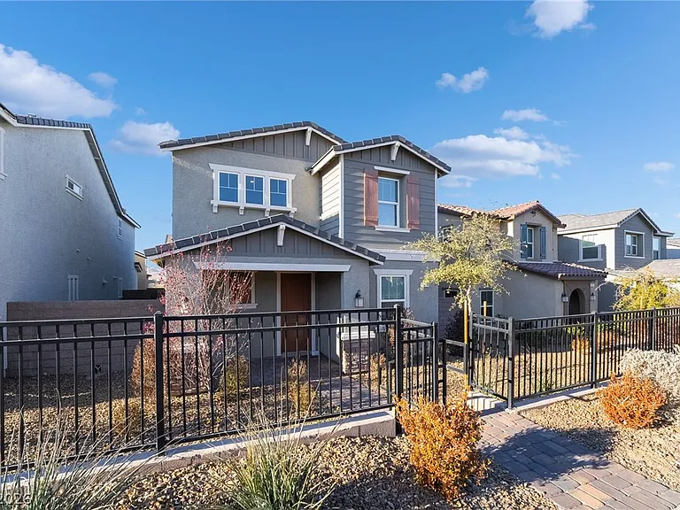 2479 Bellinzona Pl — Photo 3