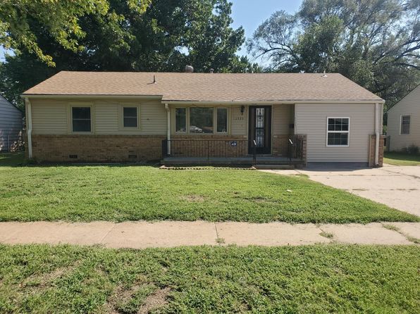 1535 E Luther St