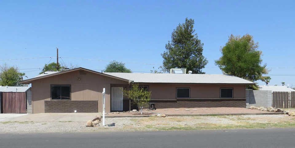 1st image of 120 N 95th Pl