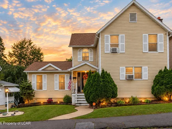 205 Nicholson St, Wilkes Barre, PA 18702