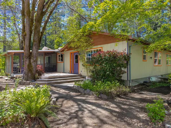 2601 Sand Creek Rd, Grants Pass, OR 97527