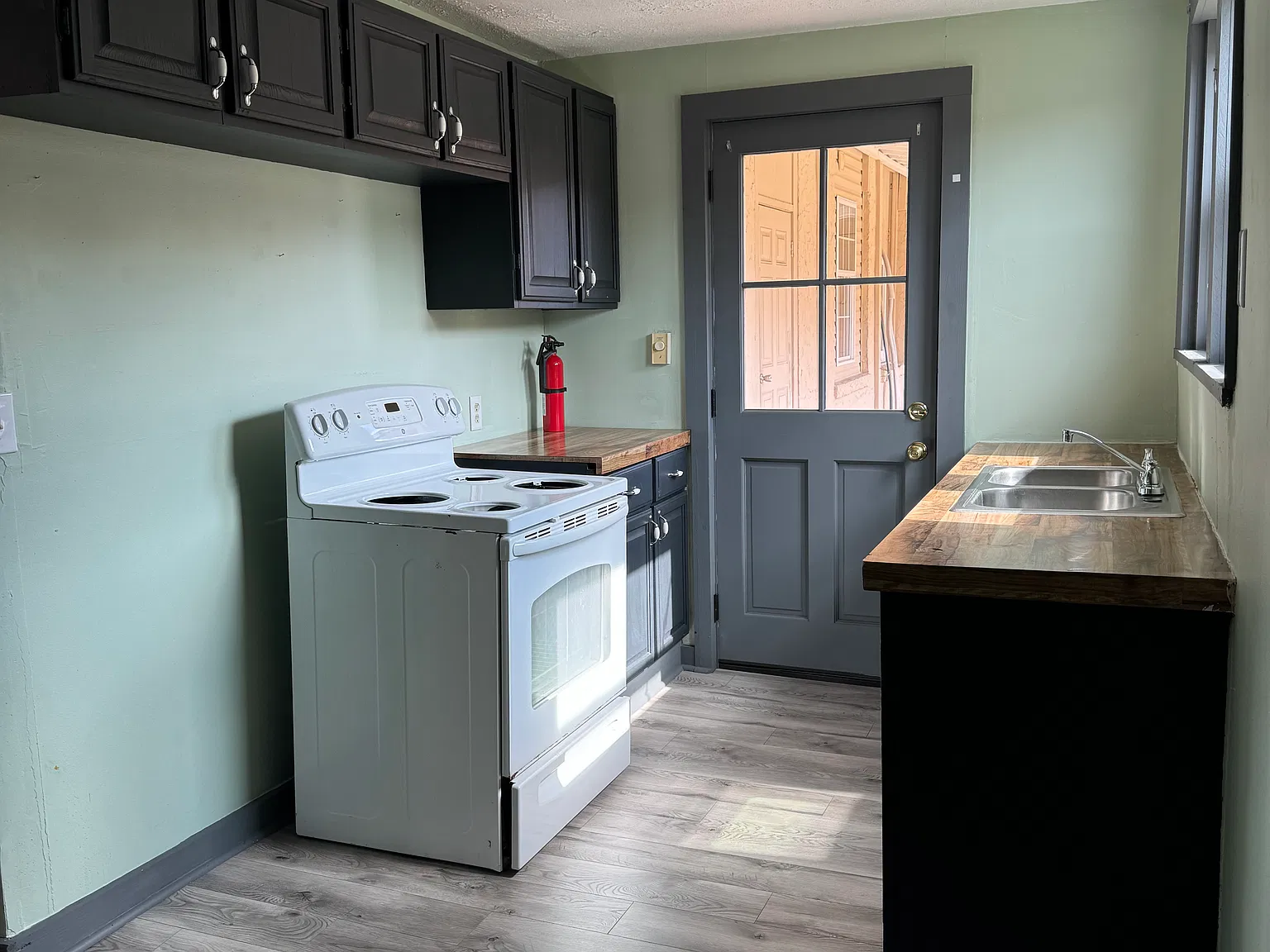 Rutledge Pike Apts — Photo 4