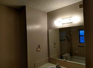 1616 Rustic Dr, Ardmore, OK 73401