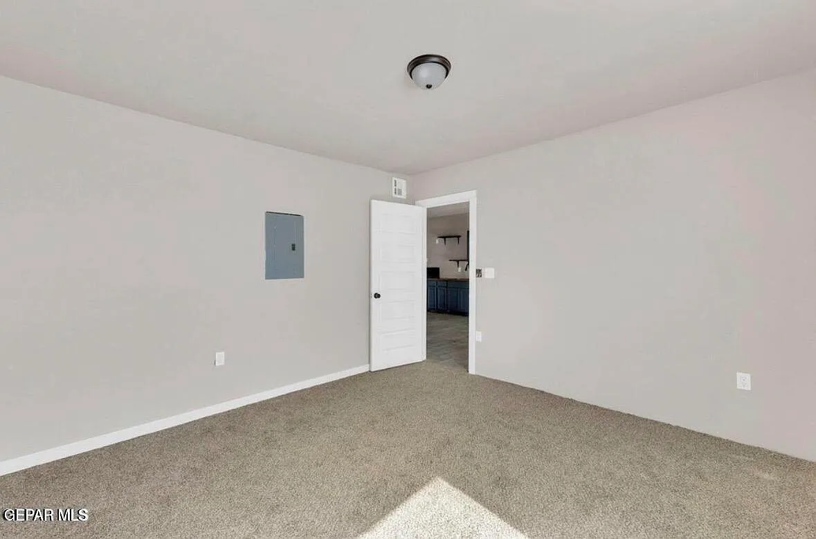2 bed, 750 sqft, $1,150 — Photo 4