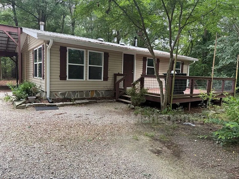 142 Henry Meyer Rd