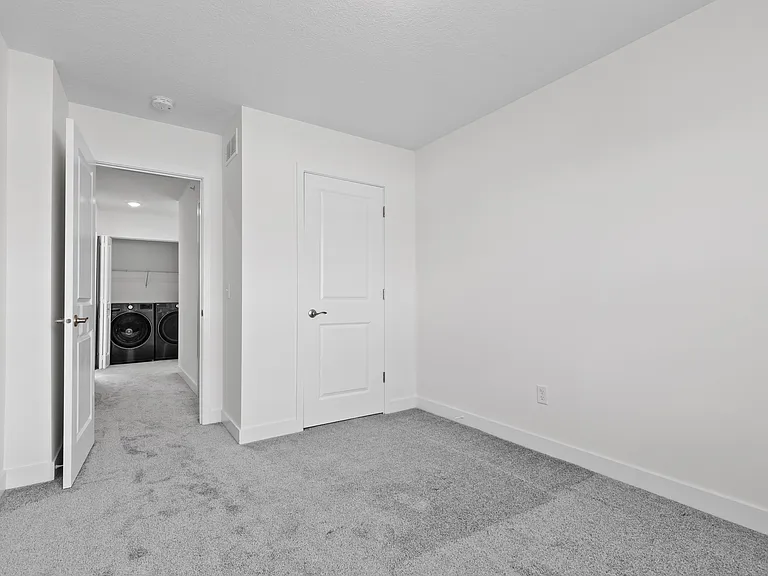 3159 Clover Ridge Dr — Photo 21