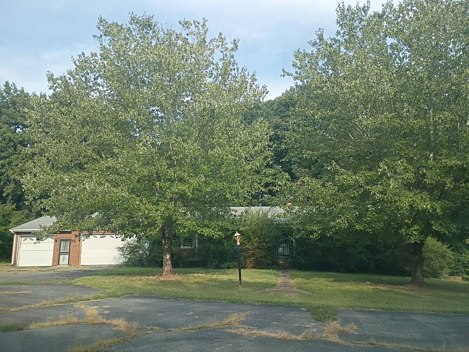 2nd image of 2384A Red Lane Rd