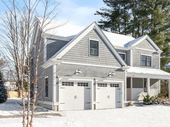 218 Elsinore St, Concord, MA 01742