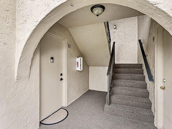 4th image of 534 Shady Pine Way #C1