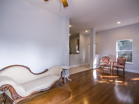 5th image of 2222 Musselwhite Ave #B