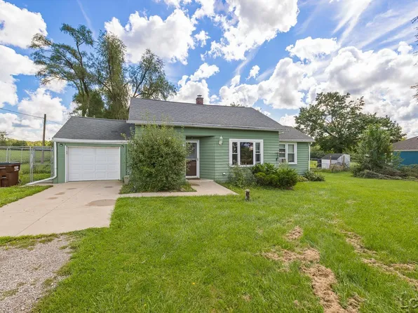 6561 N Adrian Hwy, Tecumseh, MI 49286