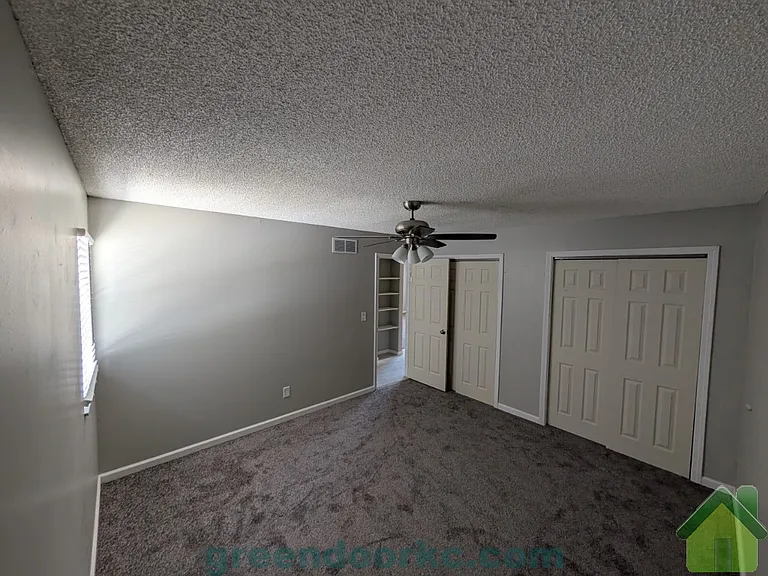 9152 W 78th Ter — Photo 7