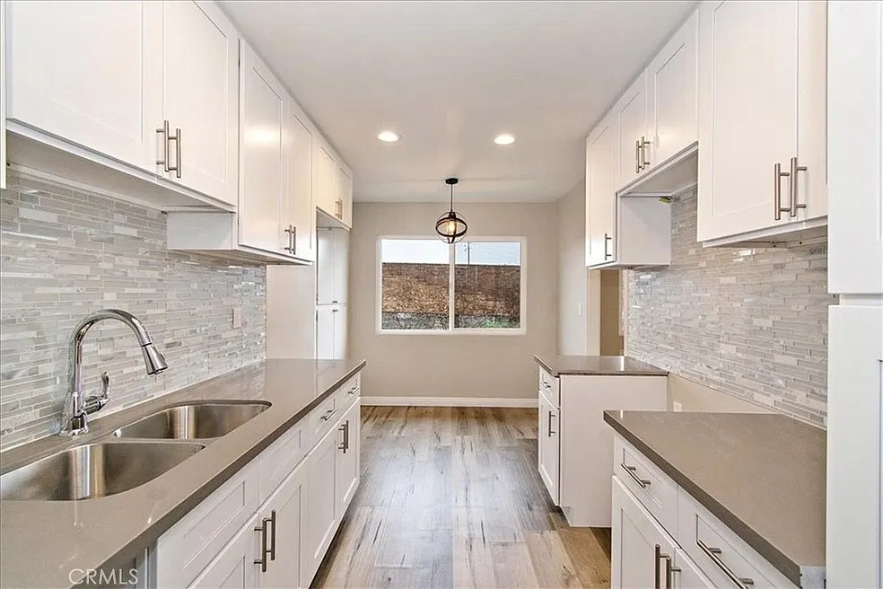 Vineland Ave, Baldwin Park — Photo 2
