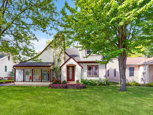 4327 W Broadway Ave, Robbinsdale, MN 55422