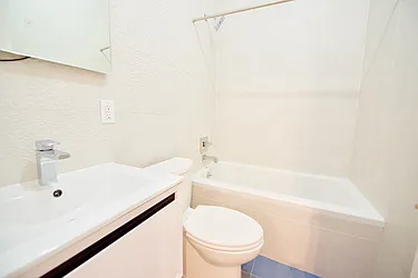 Rented by Nolita Group