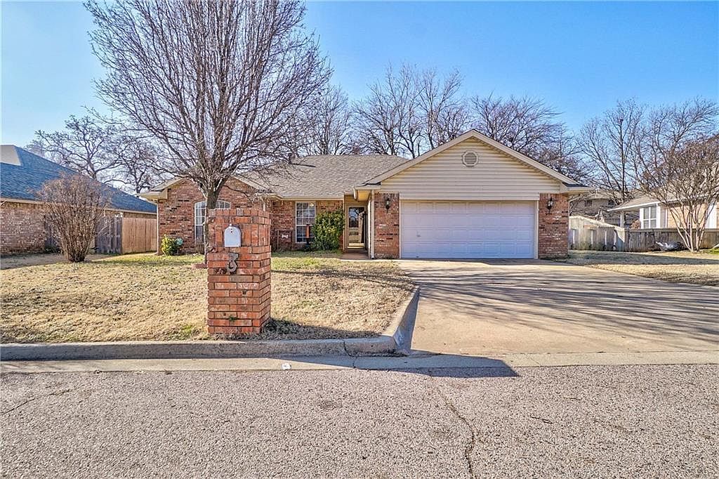 3 Larkens Pl Shawnee Ok 74801 Zillow