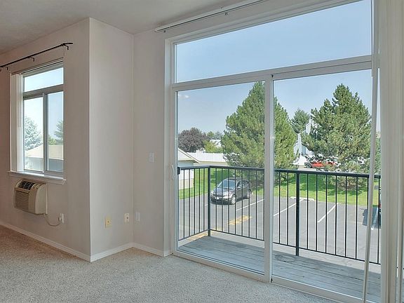 5th image of 22855 E Country Vista Dr APT 424