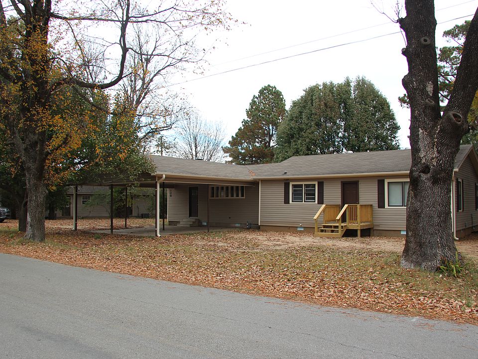 108 South Main - Bono