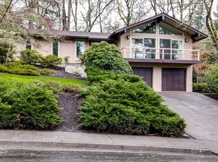 3208 Whitbeck Blvd, Eugene, OR 97405