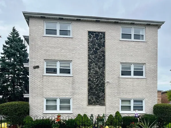 1601 Downs Dr APT 3S, Calumet City, IL 60409